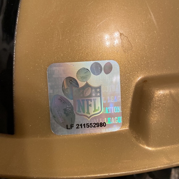 Saints Hardhat, great condition - Picture 5 of 9